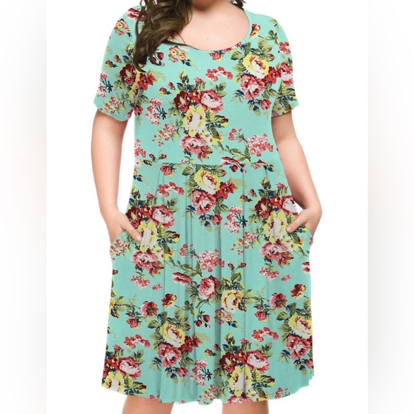 Dresses & Skirts - Women's Size XL Short Sleeve Pleated‎ Casual Shirt Floral Dress NWOT